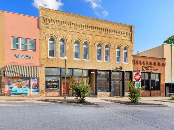 107/109 PLEASANT AVE, Covington, TN 38019