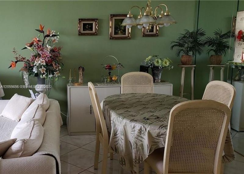 3821 Environ Blvd , Unit 406, Lauderhill, FL 33319 Photo