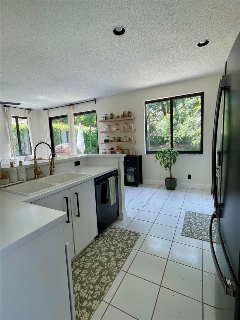 1456 Sabal Trl , Weston, FL 33327 Photo