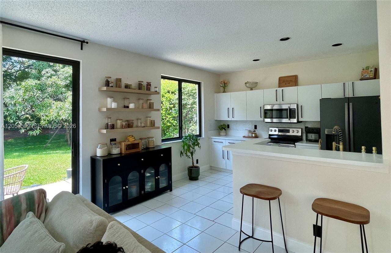 1456 Sabal Trl , Weston, FL 33327 Photo