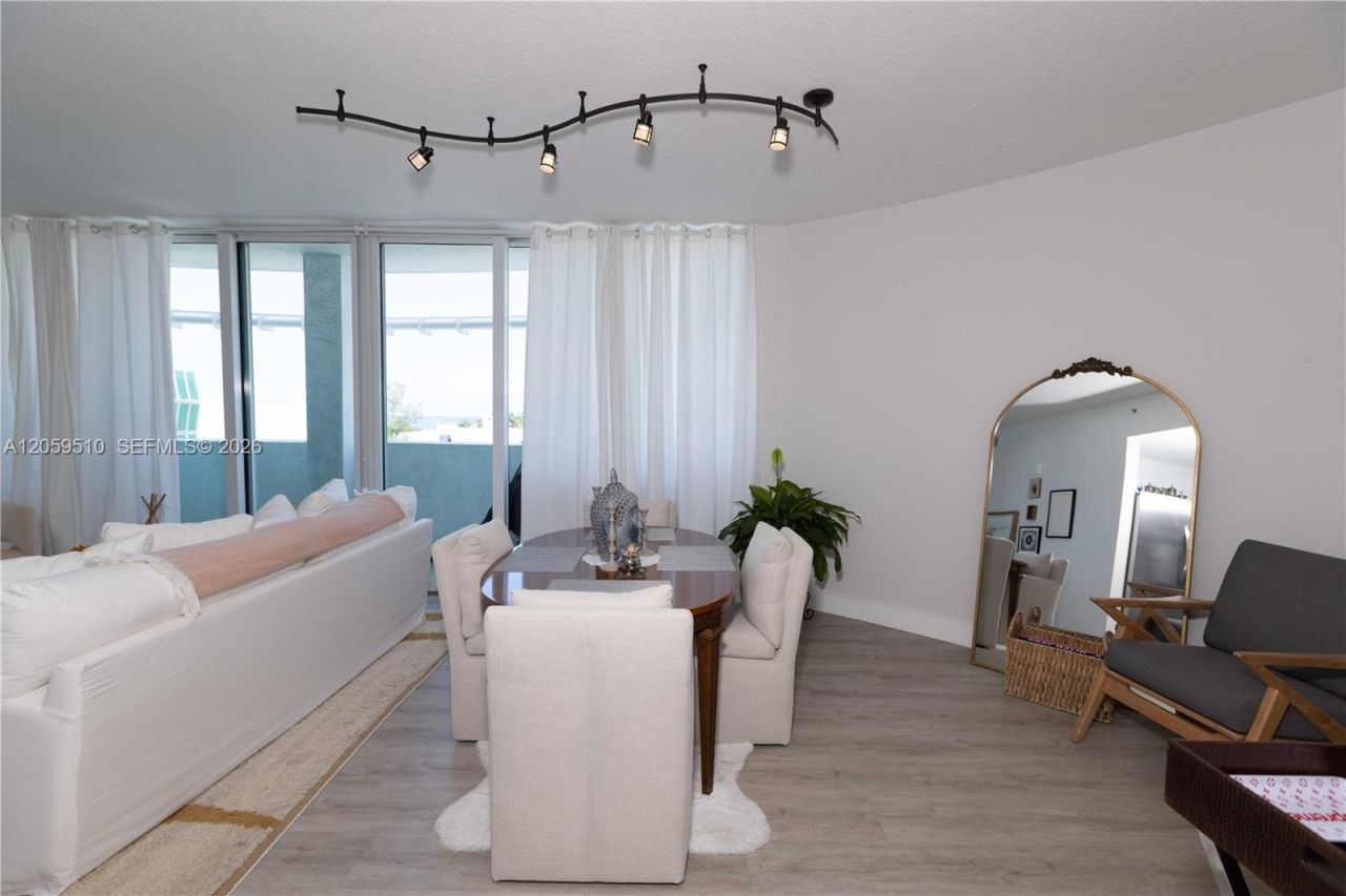 6580 Indian Creek Dr , Unit 510, Miami Beach, FL 33141 Photo