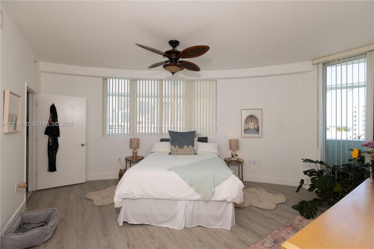 6580 Indian Creek Dr , Unit 510, Miami Beach, FL 33141 Photo