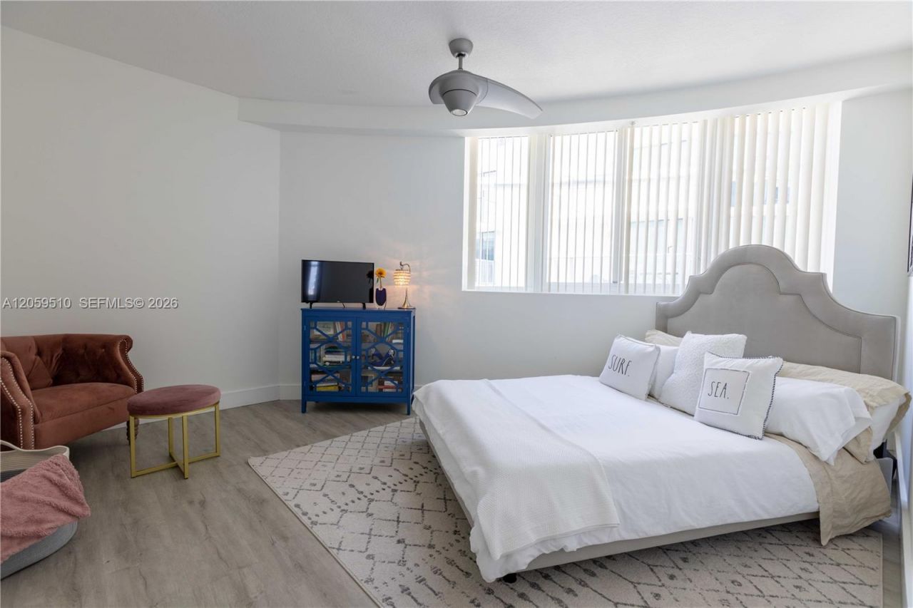 6580 Indian Creek Dr , Unit 510, Miami Beach, FL 33141 Photo