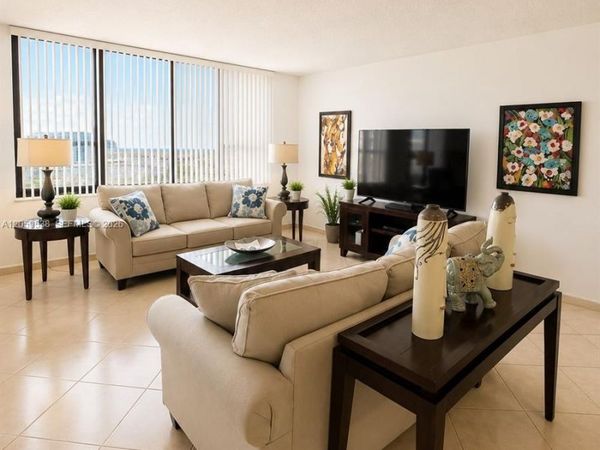 3505 S Ocean Dr , Unit 401, Hollywood, FL 33019