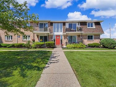 120 Old Lyme Drive , Unit 4, Buffalo, NY 14221