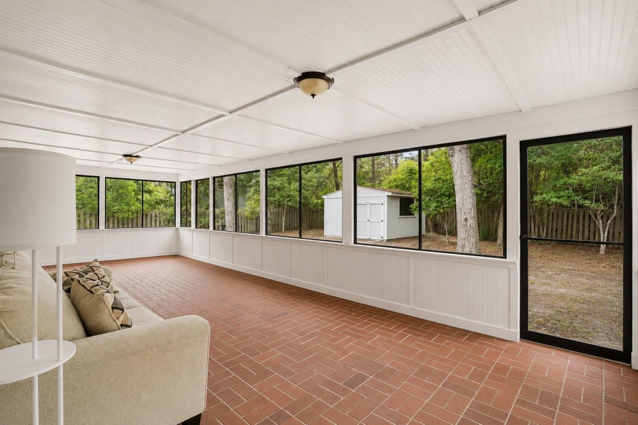 231 Live Oak Ln.  Photo 21