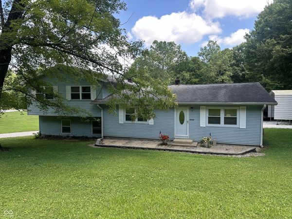 10729 S County Road 10 E, Cloverdale, IN 46120