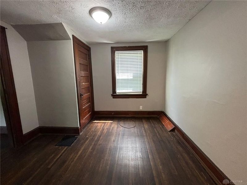 1501 Viola Avenue, Dayton, OH 45405 Photo 6