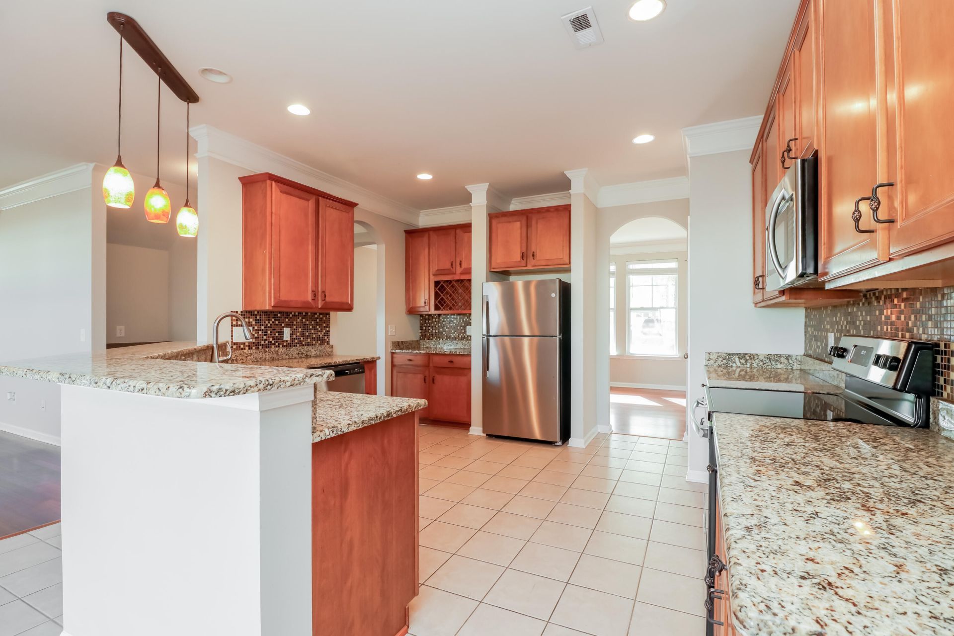 302 Sanctuary Park Drive Photo 9