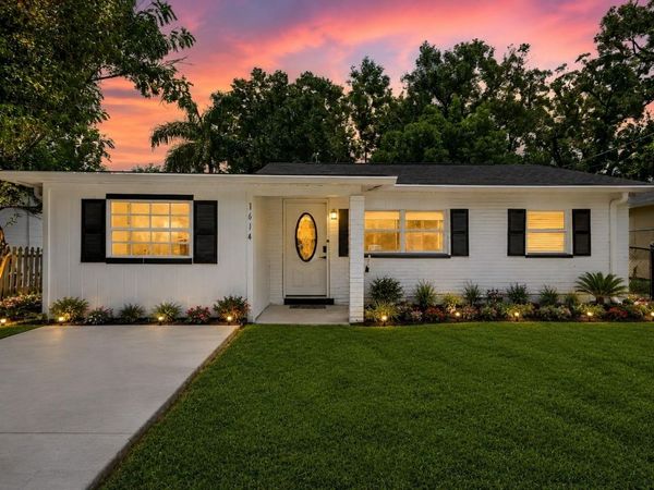 1614 E MAPLE AVENUE, TAMPA, FL 33604