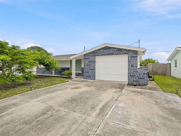 5334 CASINO DRIVE , HOLIDAY, FL 34690