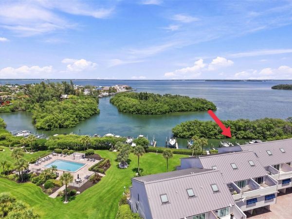 1375 PINELLAS BAYWAY S, Unit 39, TIERRA VERDE, FL 33715