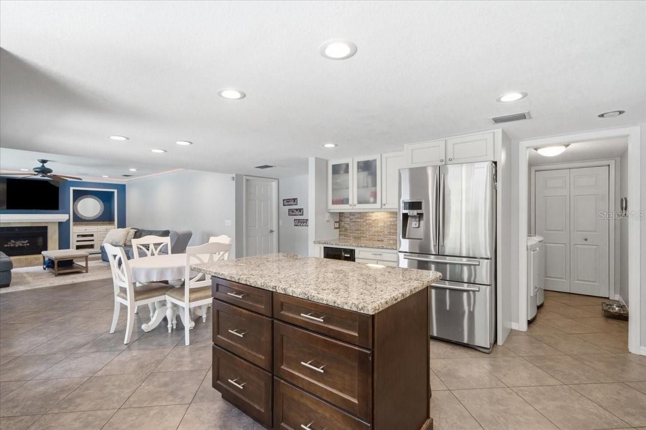 13101 Burnes Lake Drive, Tampa, FL 33612 Photo