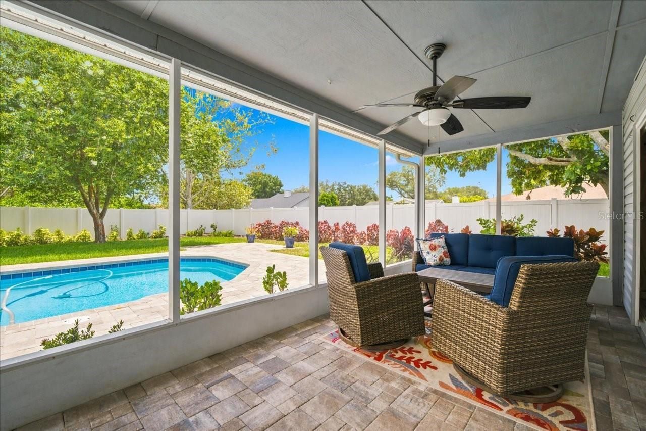 13101 Burnes Lake Drive, Tampa, FL 33612 Photo