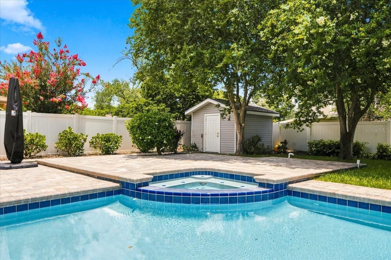13101 Burnes Lake Drive, Tampa, FL 33612 Photo