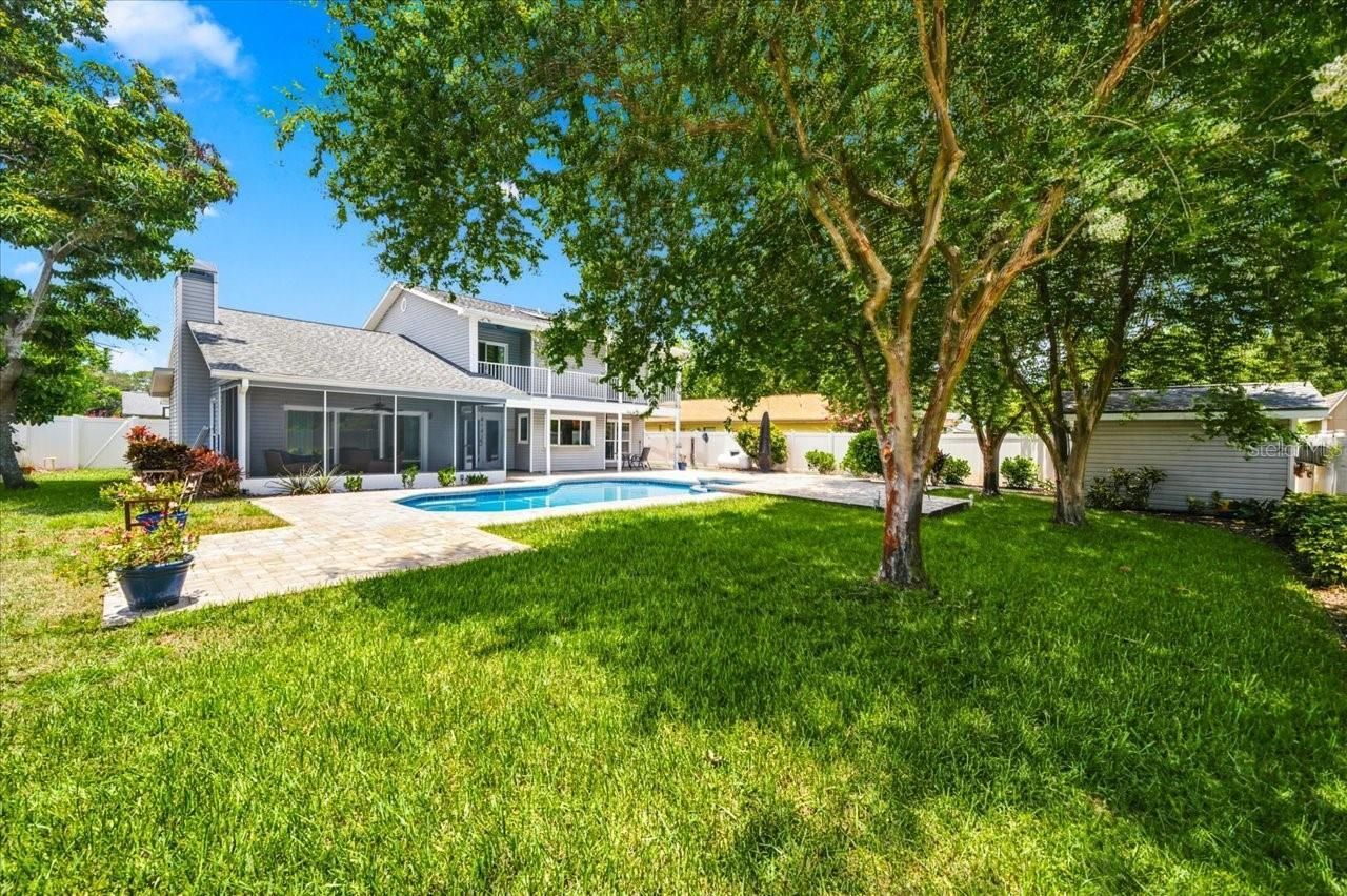 13101 Burnes Lake Drive, Tampa, FL 33612 Photo