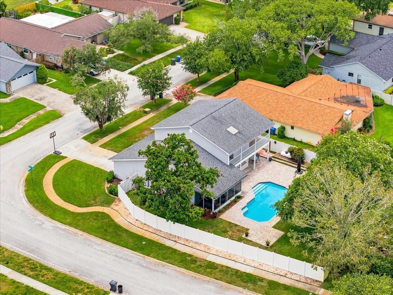 13101 Burnes Lake Drive, Tampa, FL 33612 Photo