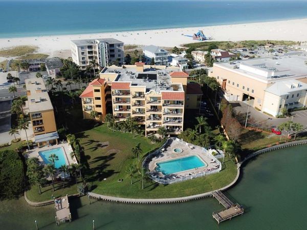 10315 GULF BOULEVARD, Unit 409, TREASURE ISLAND, FL 33706