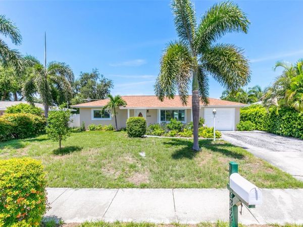 6348 115TH LANE, SEMINOLE, FL 33772