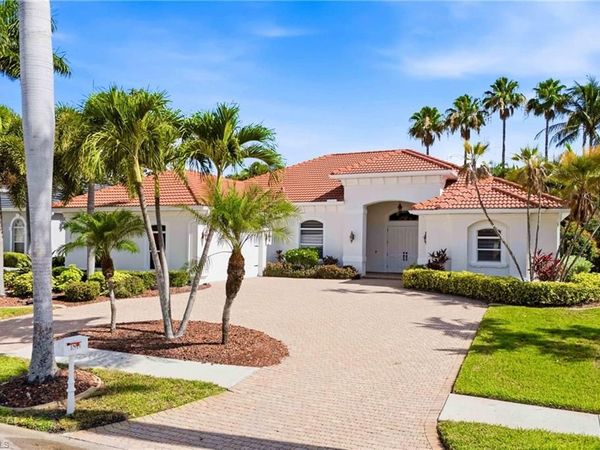 1817 Lagoon LN , CAPE CORAL, FL 33914