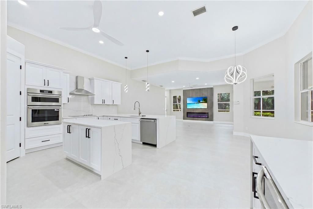 1817 Lagoon Ln , Cape Coral, FL 33914 Photo