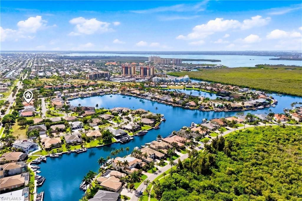 1817 Lagoon Ln, Cape Coral, FL 33914 Photo