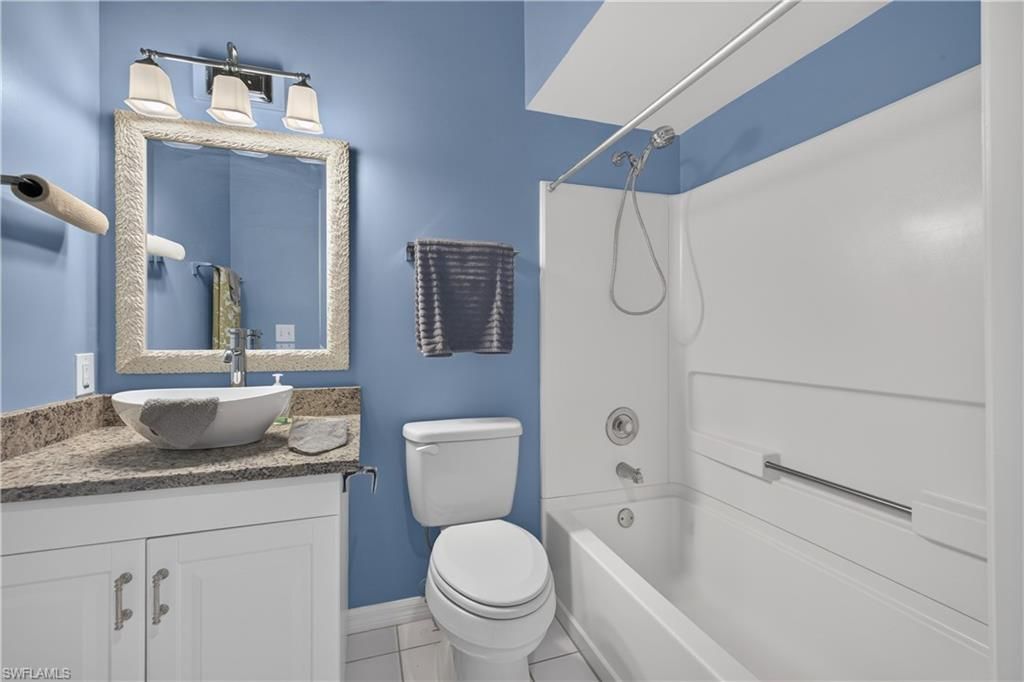 12065 Summergate Cir, Unit 203, Fort Myers, FL 33913 Photo