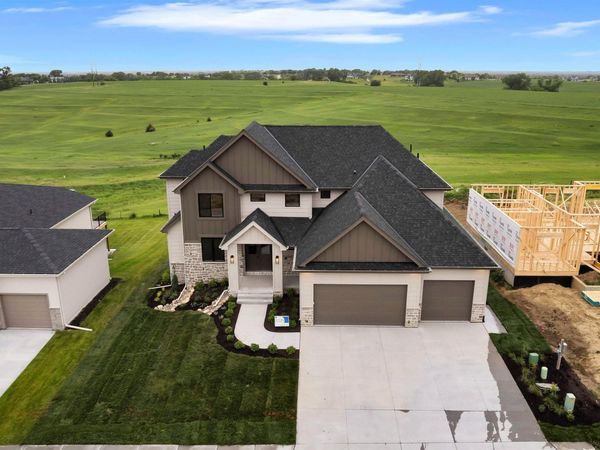10910 S 222nd Street, Gretna, NE 68028
