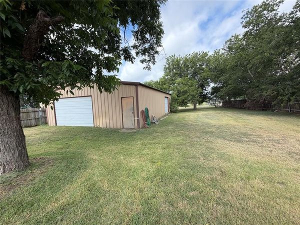 267 N Katy Road, Elm Mott, TX 76640