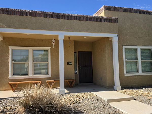 2404 Cunningham Avenue SE, Albuquerque, NM 87106