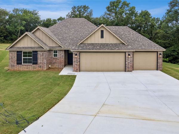 21810 E Morgan Road , Claremore, OK 74017