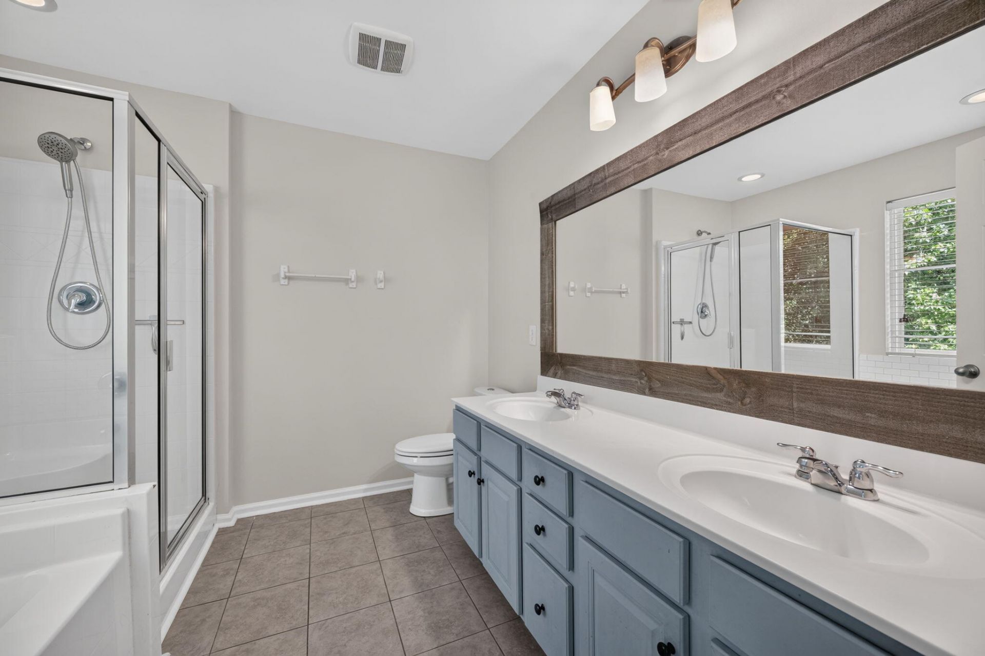 3559 Franklin Tower Drive Photo 21