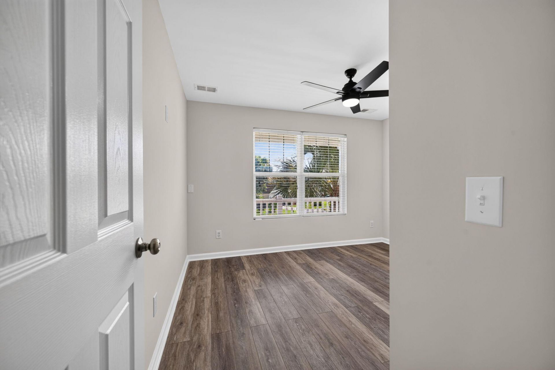 3559 Franklin Tower Drive Photo 27