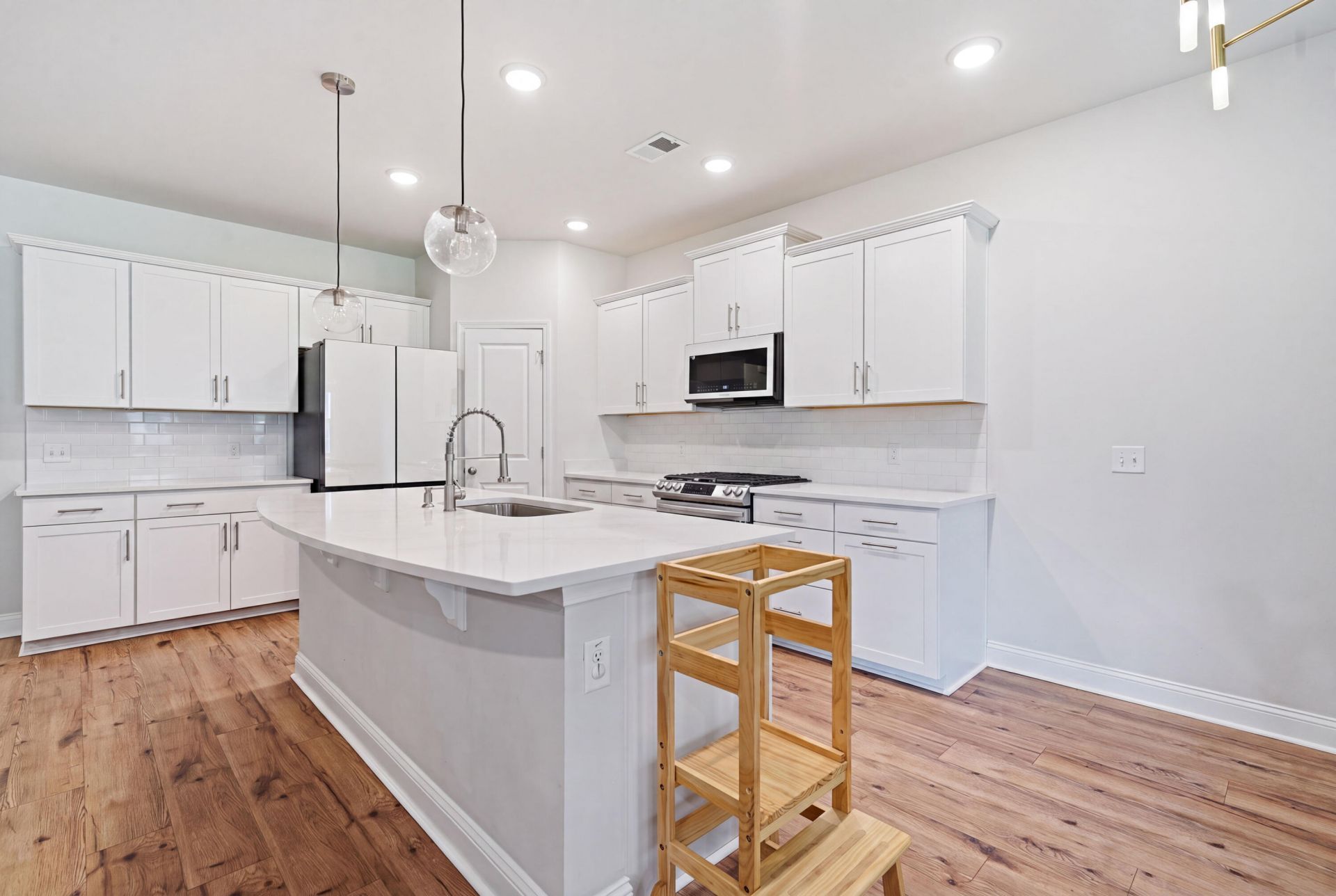 3045 Grinnell Street Photo 14