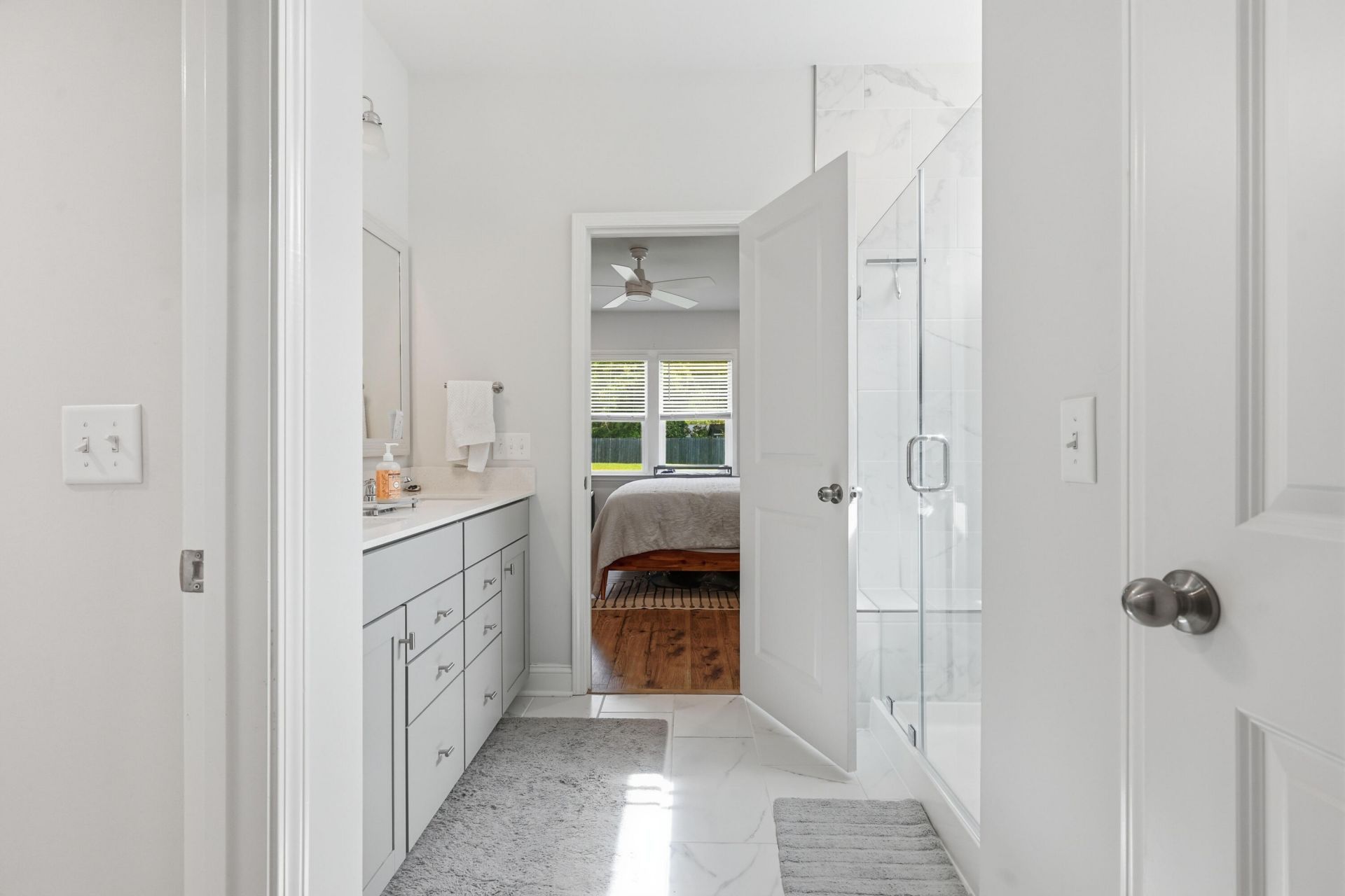 3045 Grinnell Street Photo 35