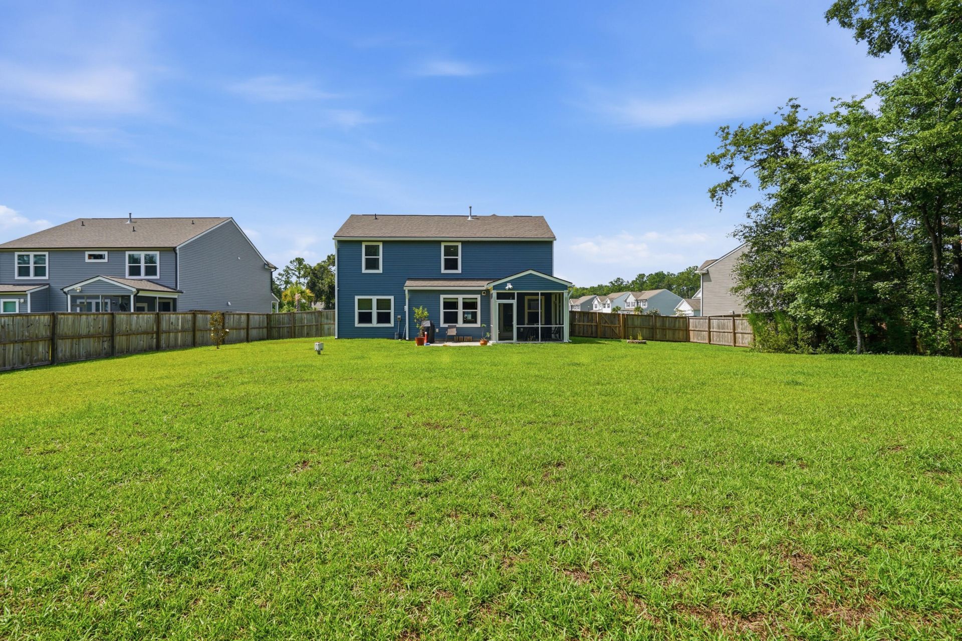 3045 Grinnell Street Photo 56
