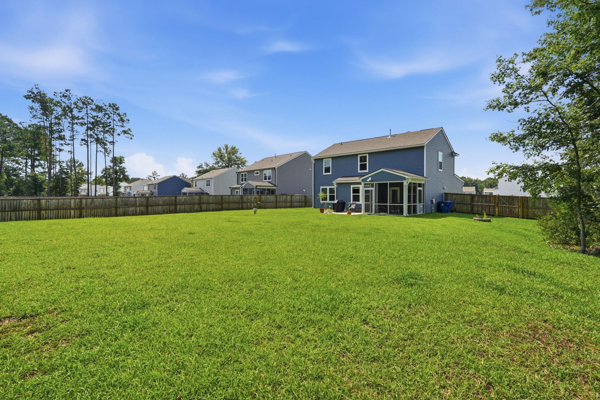 3045 Grinnell Street Photo 57