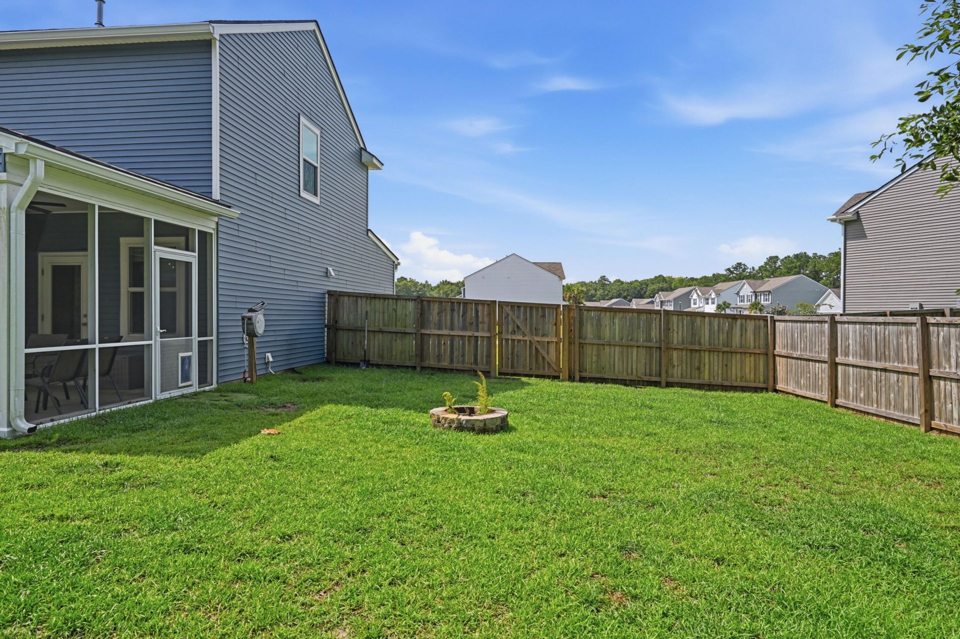 3045 Grinnell Street Photo 58