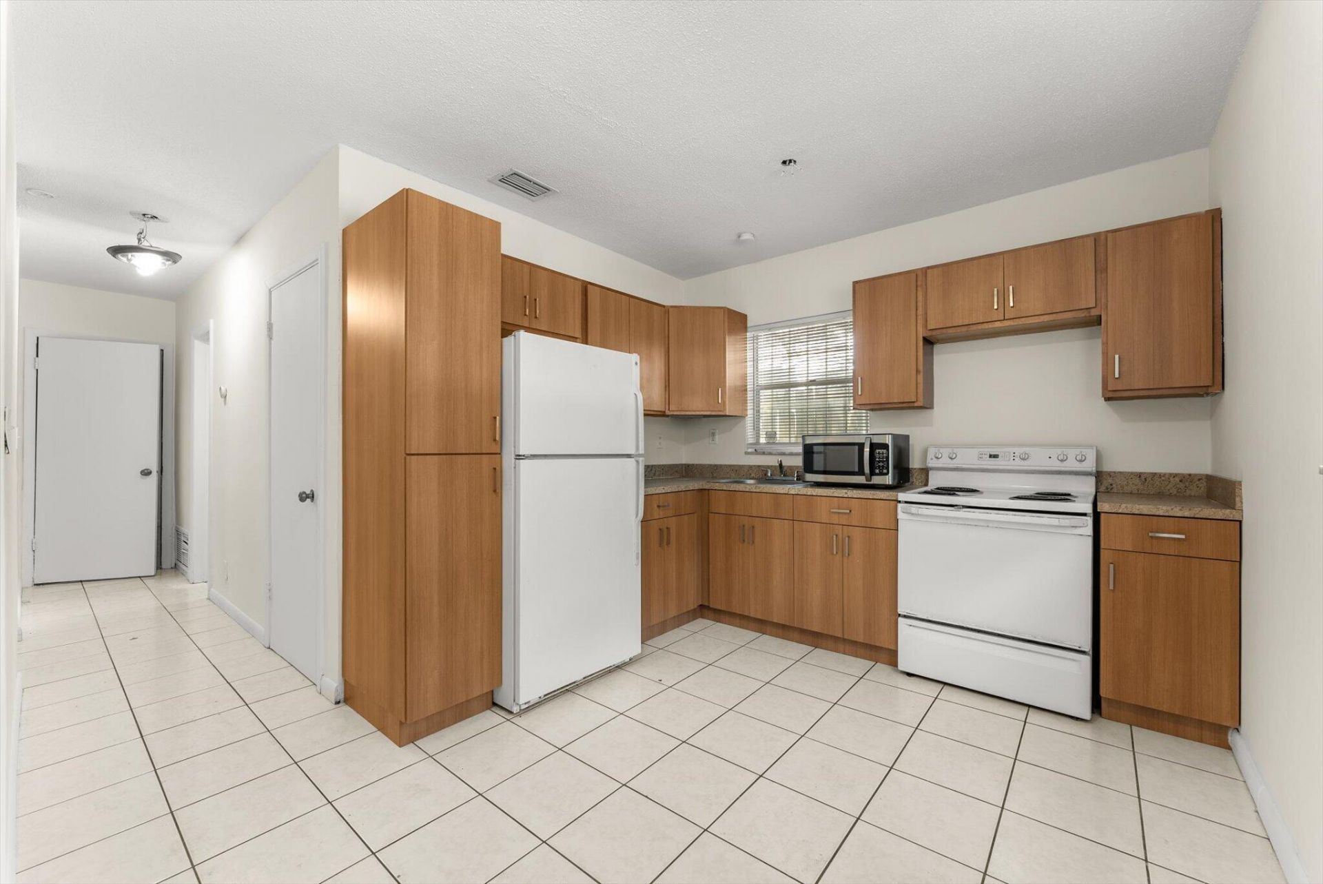 925 W Las Olas Boulevard, Unit 1-2, Fort Lauderdale, FL 33312 Photo
