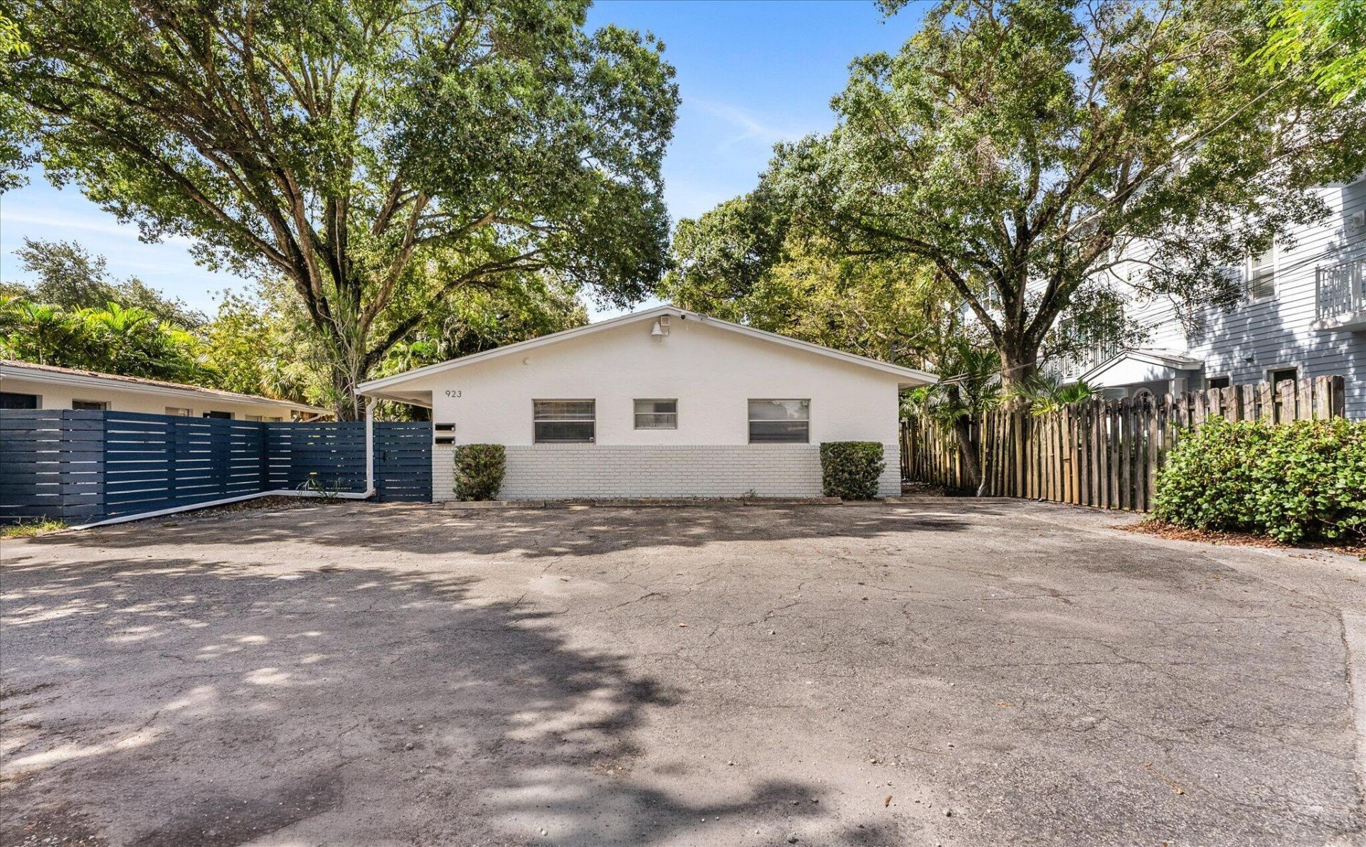925 W Las Olas Boulevard, Unit 1-2, Fort Lauderdale, FL 33312 Photo