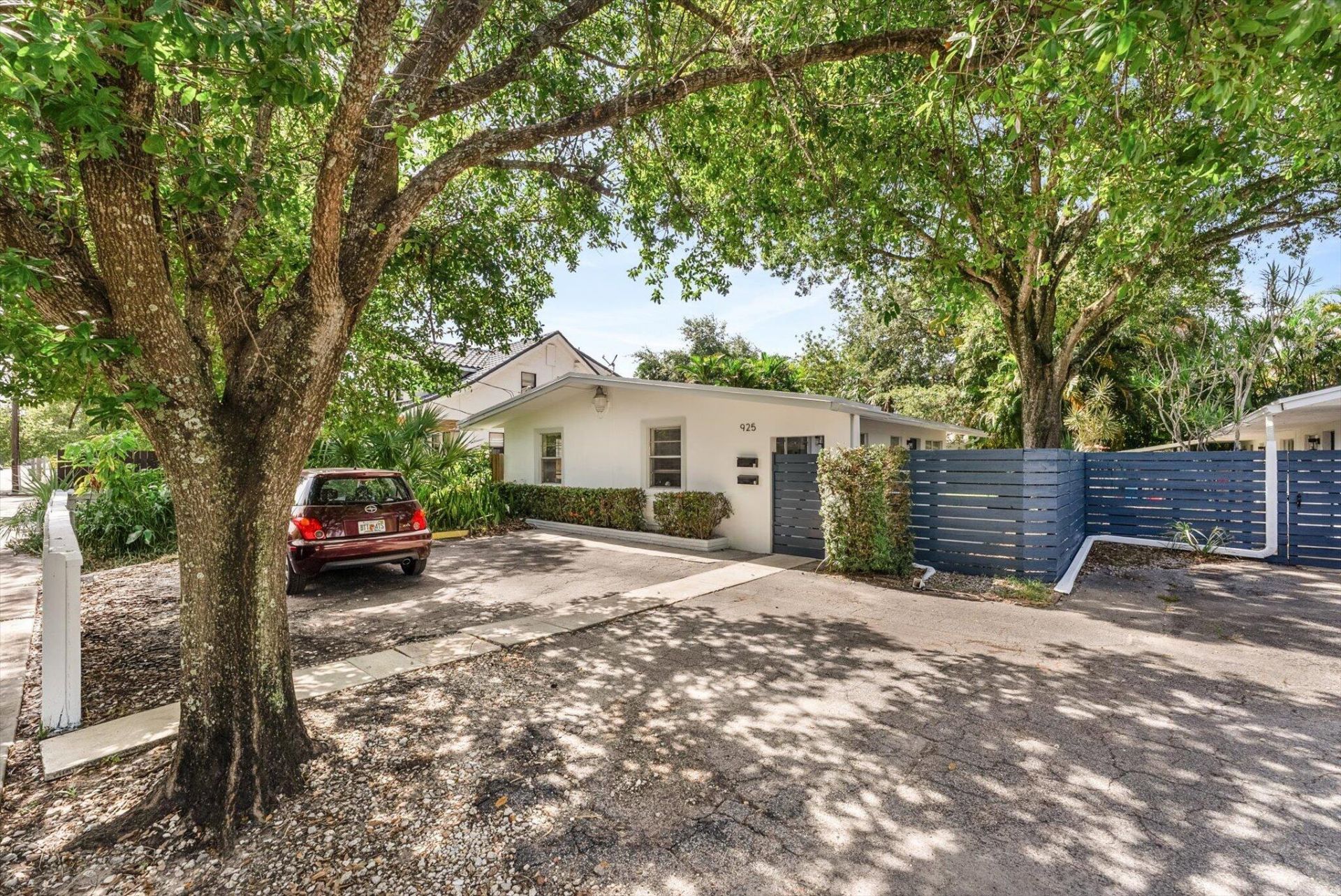 925 W Las Olas Boulevard, Unit 1-2, Fort Lauderdale, FL 33312 Photo