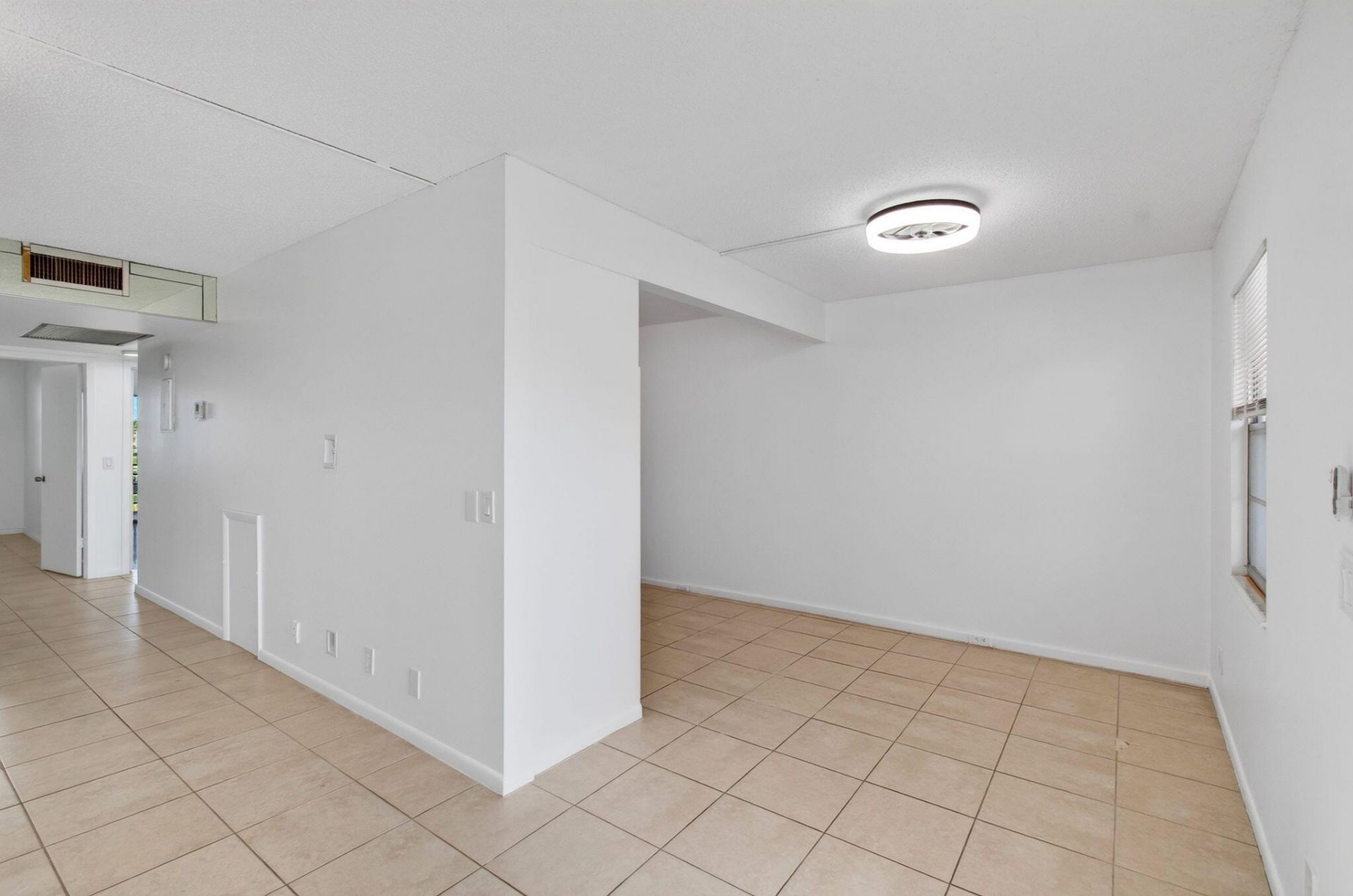 4028 Hythe B, Boca Raton, FL 33434 Photo