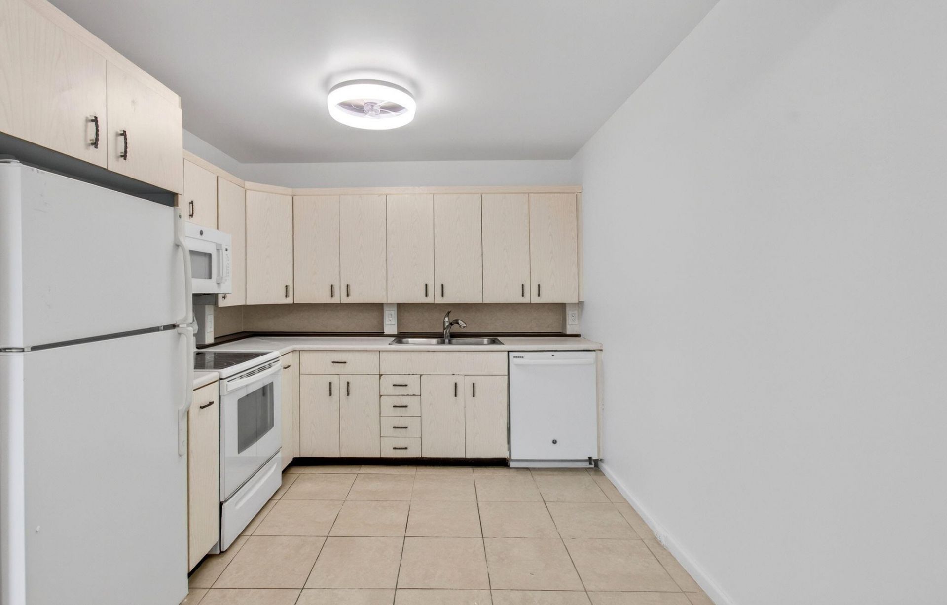 4028 Hythe B, Boca Raton, FL 33434 Photo