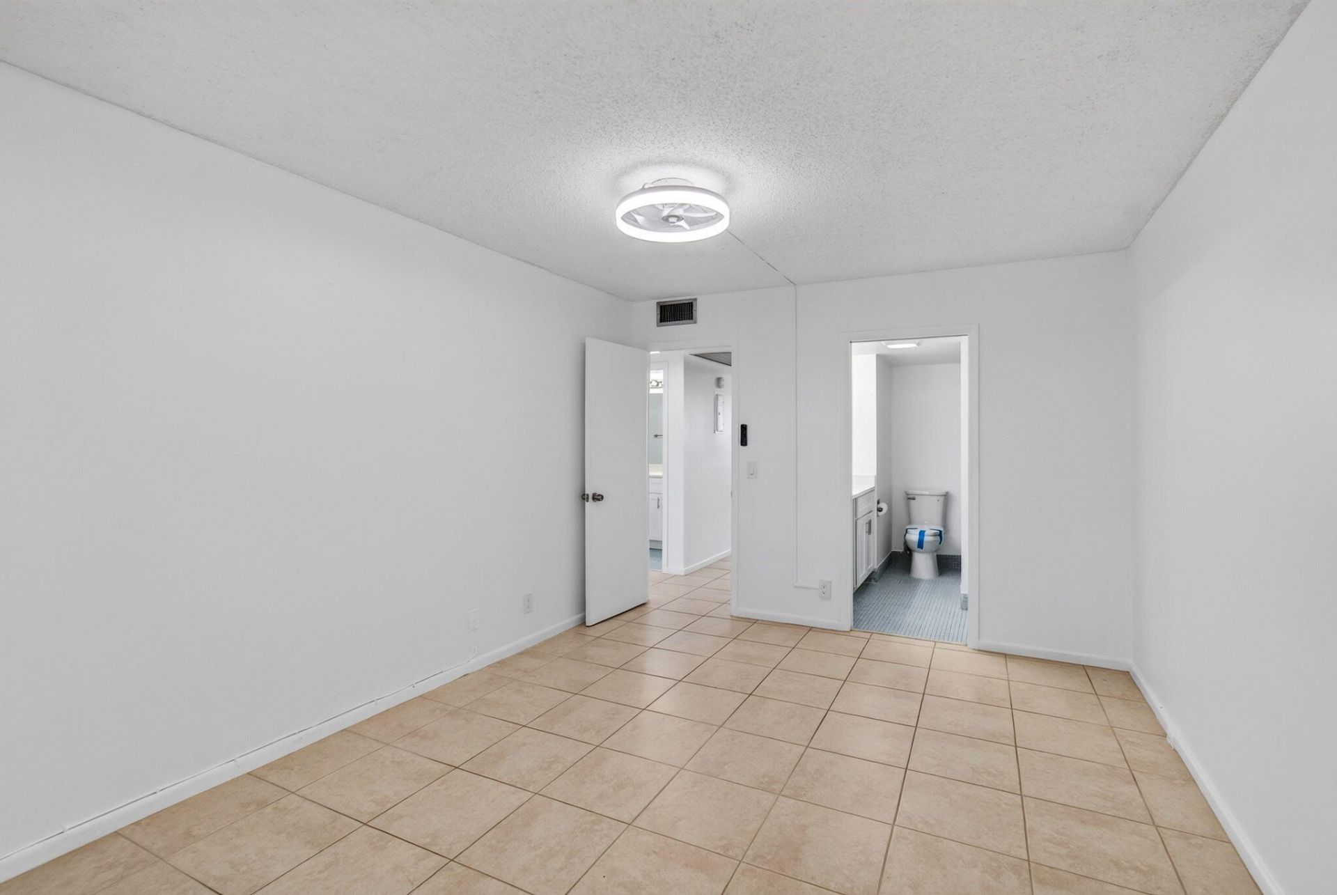 4028 Hythe B, Boca Raton, FL 33434 Photo