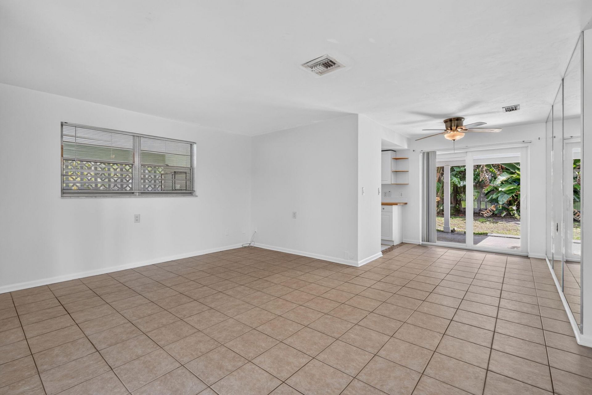 101 E Beverly Road E, Jupiter, FL 33469 Photo