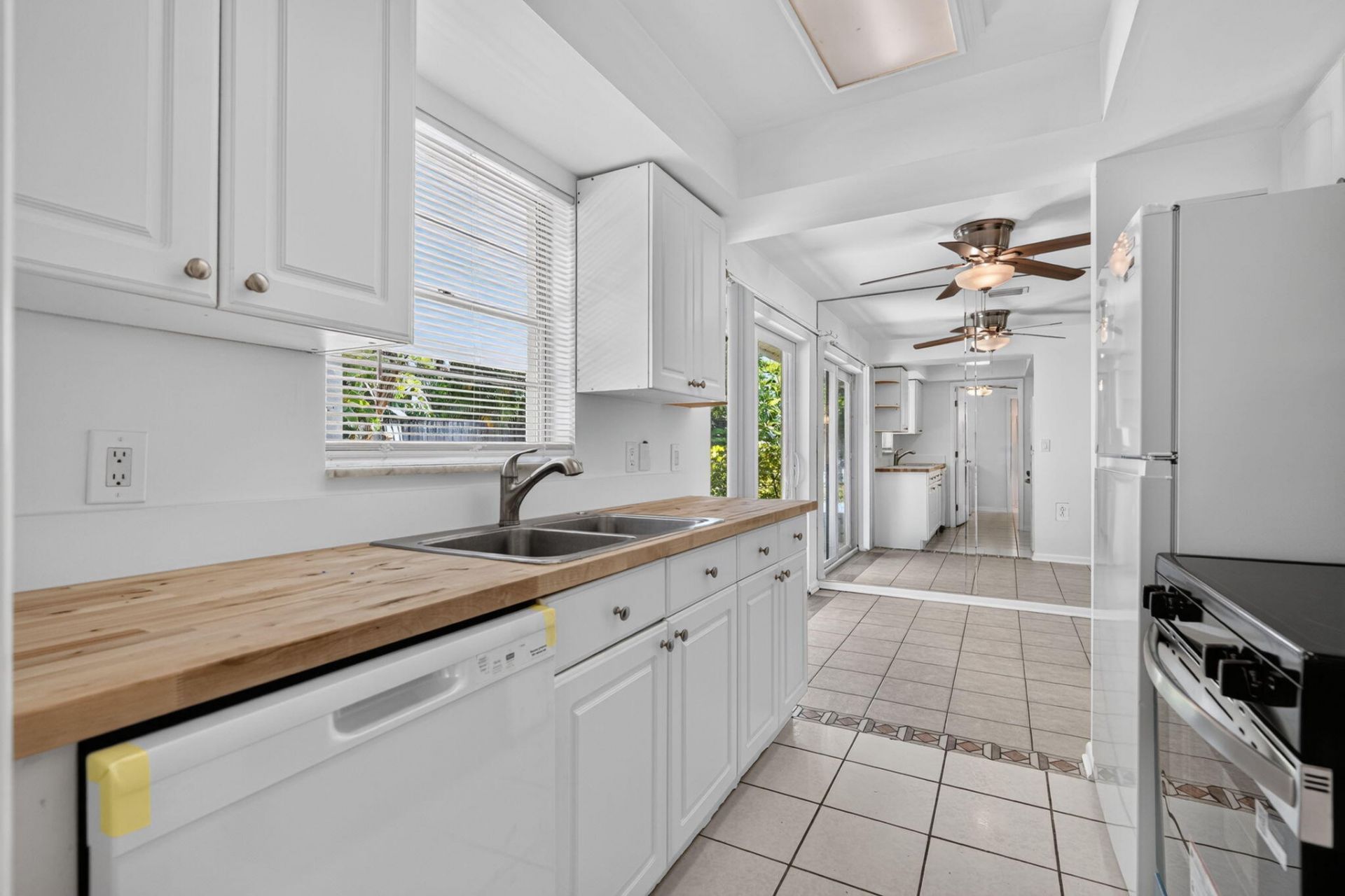 101 E Beverly Road E, Jupiter, FL 33469 Photo