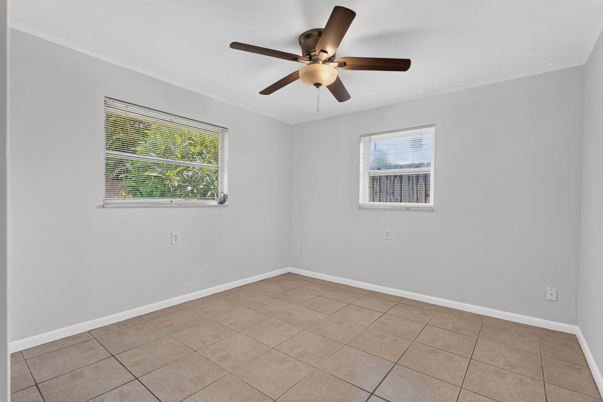 101 E Beverly Road E, Jupiter, FL 33469 Photo