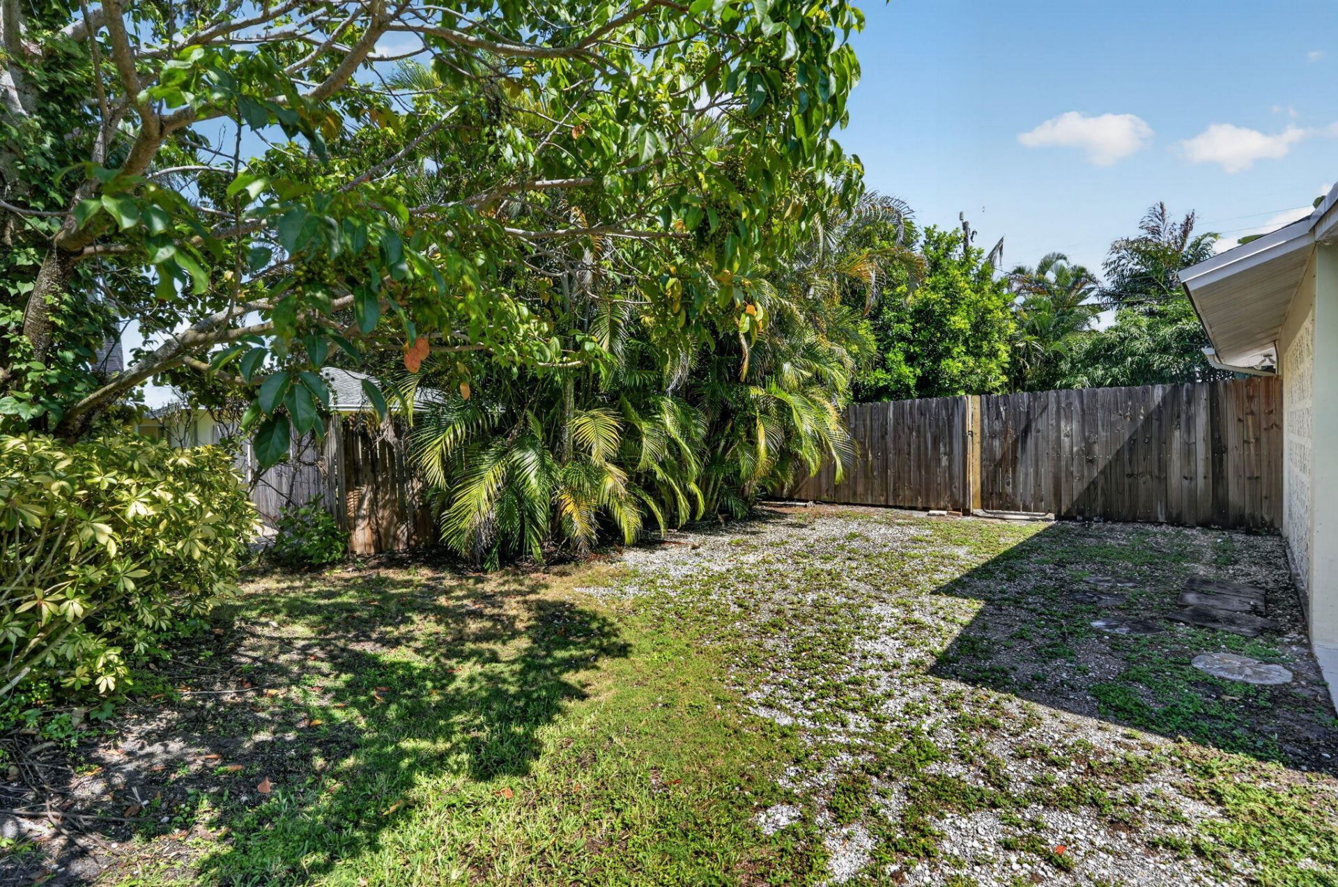 101 E Beverly Road E, Jupiter, FL 33469 Photo