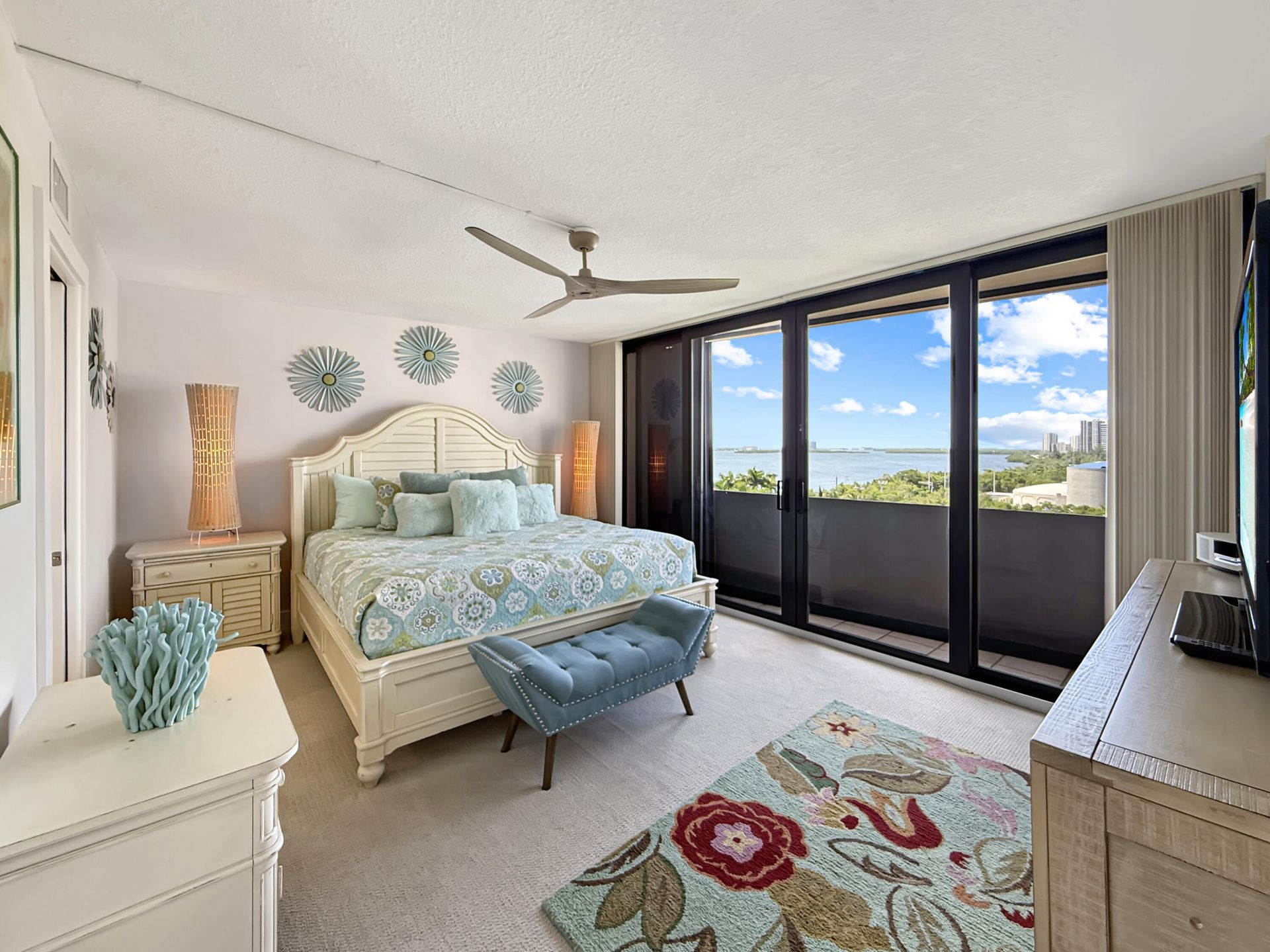 4200 N Ocean Drive, Unit 2-705, Singer Island, FL 33404 Photo