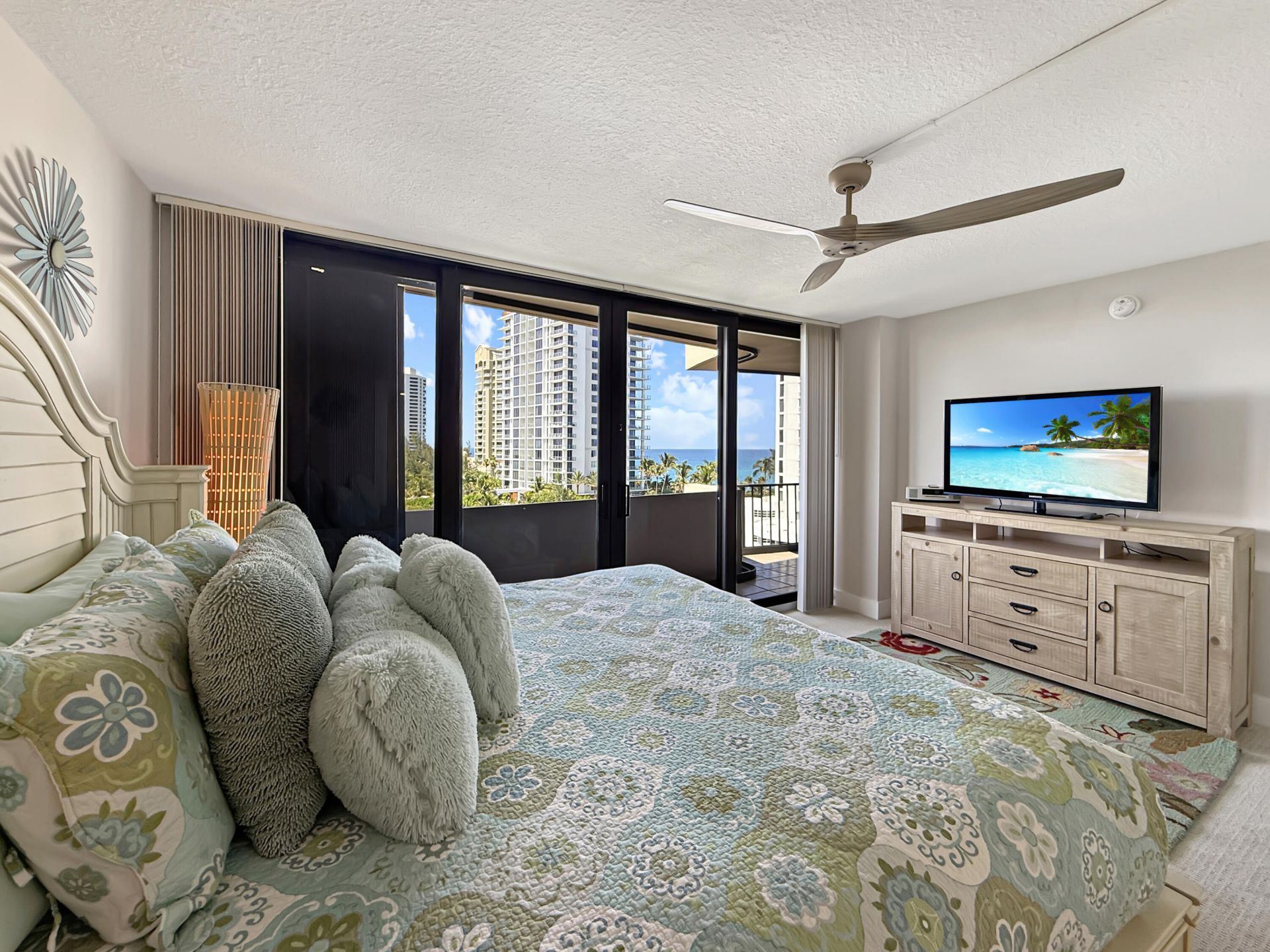 4200 N Ocean Drive, Unit 2-705, Singer Island, FL 33404 Photo